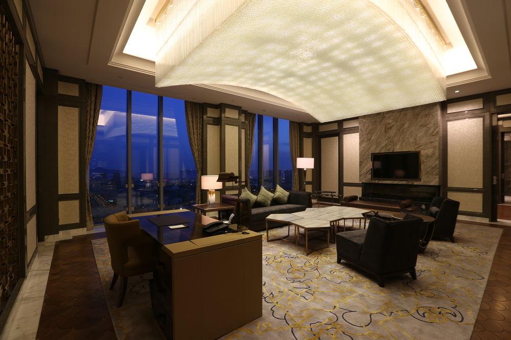 Sheraton Qingdao Licang Hotel Eksteriør bilde