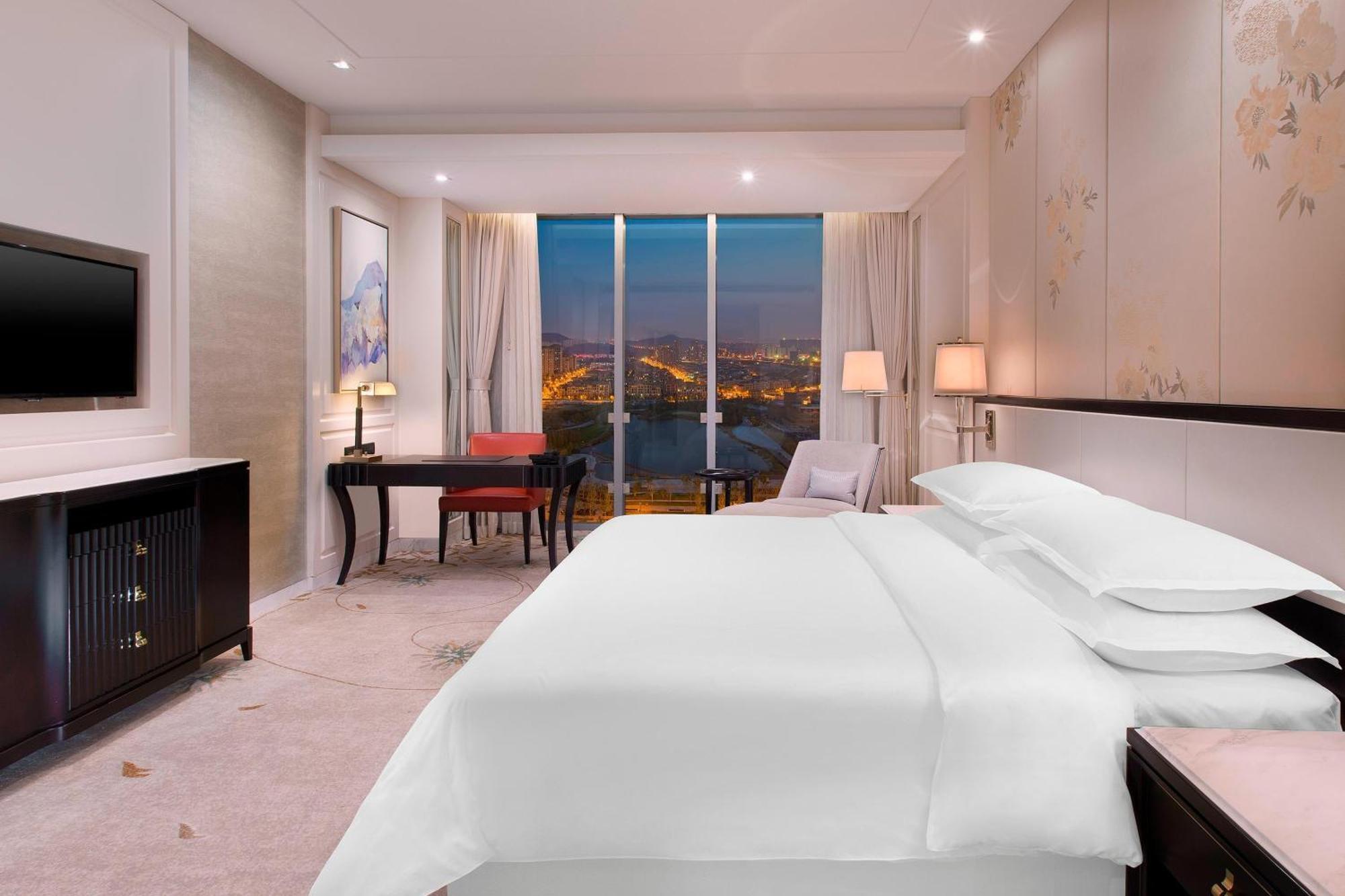 Sheraton Qingdao Licang Hotel Eksteriør bilde